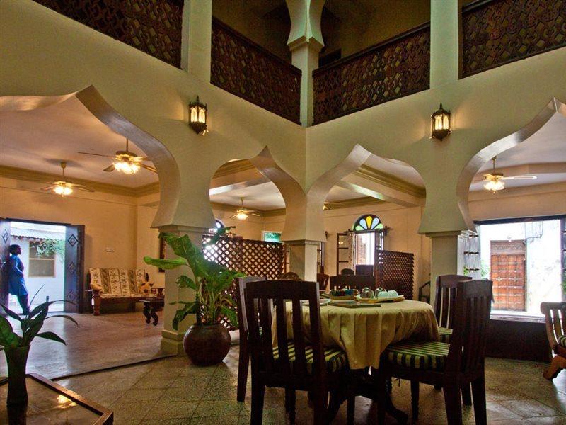 Asmini Palace Hotel Zanzibar Extérieur photo