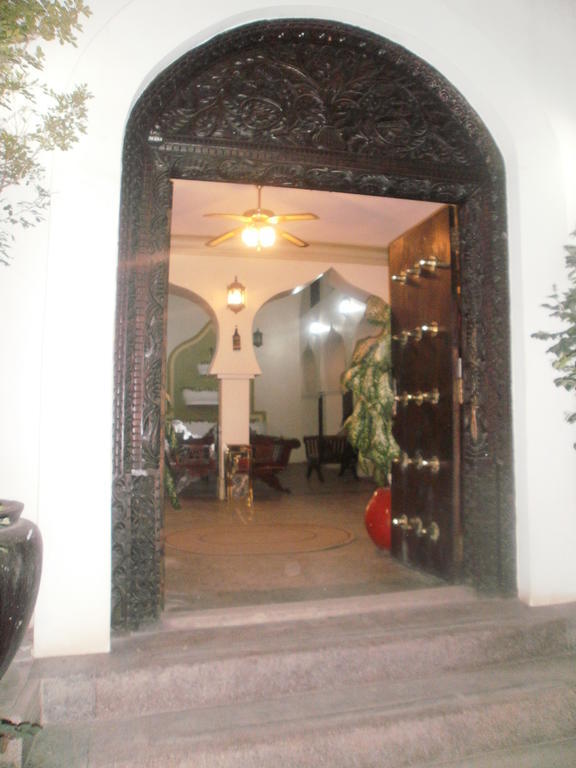 Asmini Palace Hotel Zanzibar Extérieur photo