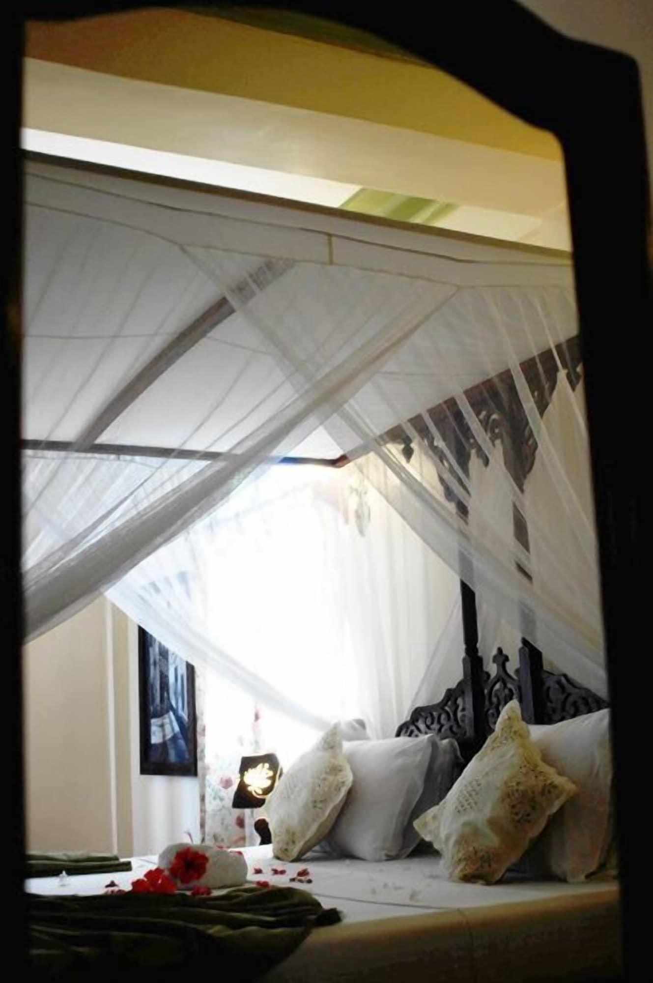 Asmini Palace Hotel Zanzibar Extérieur photo